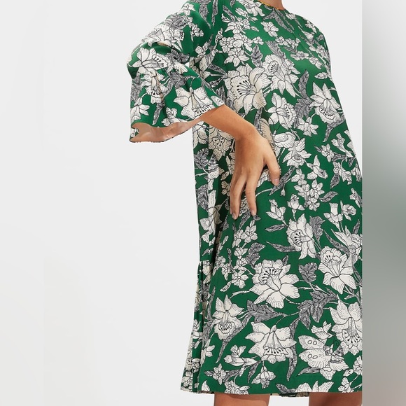 La DoubleJ 24/7 Dress Lilium Verde in Sablé Satin - Picture 4 of 10